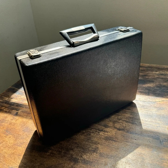 Smith-Victor SV portable "Attache" complete Location or studio Lighting Kit - Picture 10 of 16